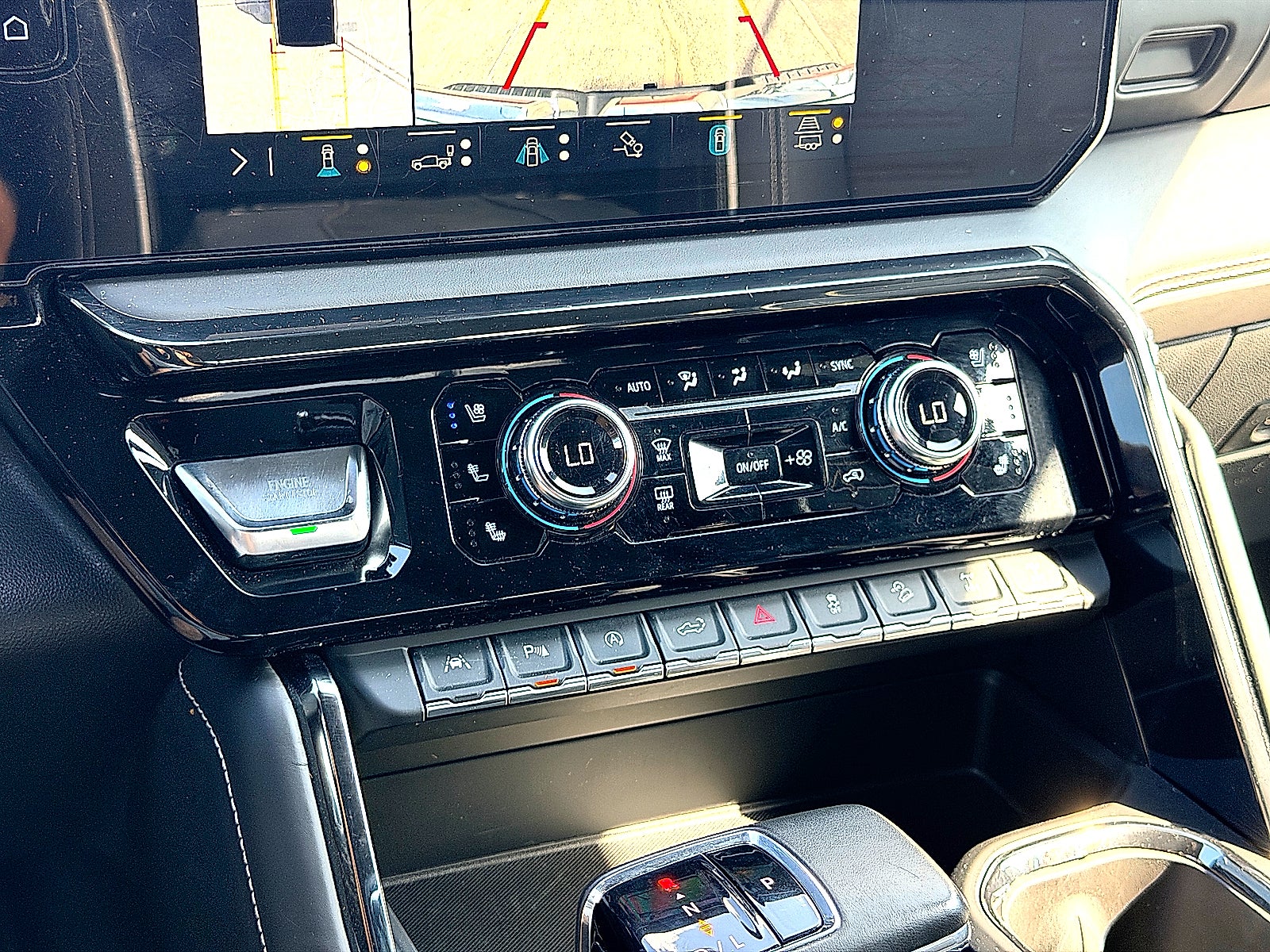 2023 GMC Sierra 1500 4WD Crew Cab Short Box AT4X