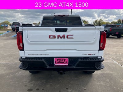 2023 GMC Sierra 1500 4WD Crew Cab Short Box AT4X
