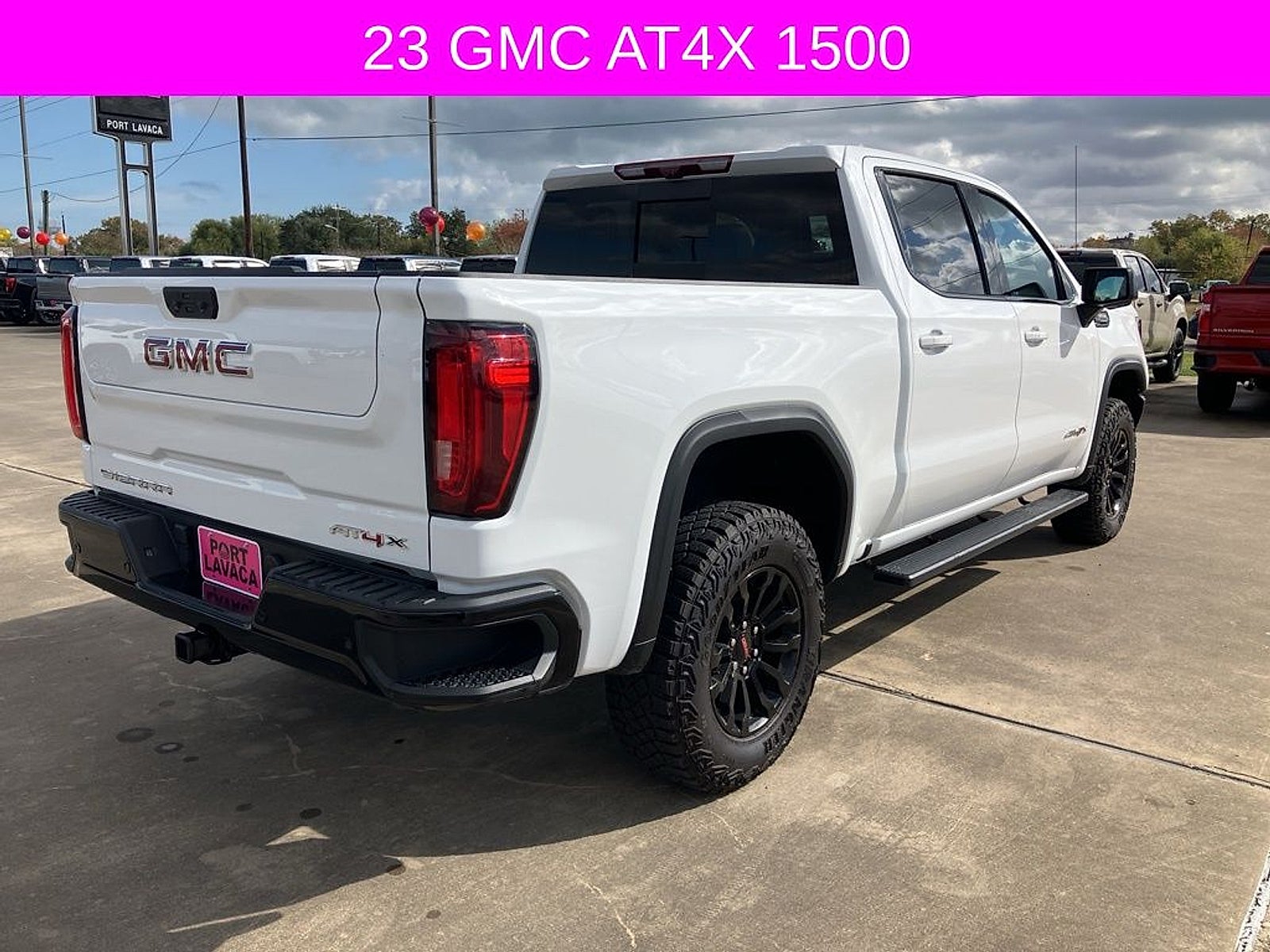 2023 GMC Sierra 1500 4WD Crew Cab Short Box AT4X