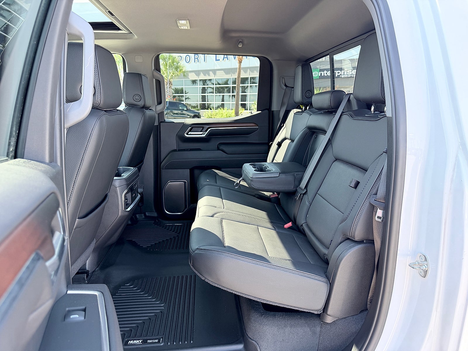 2024 GMC Sierra 1500 4WD Crew Cab Short Box Denali