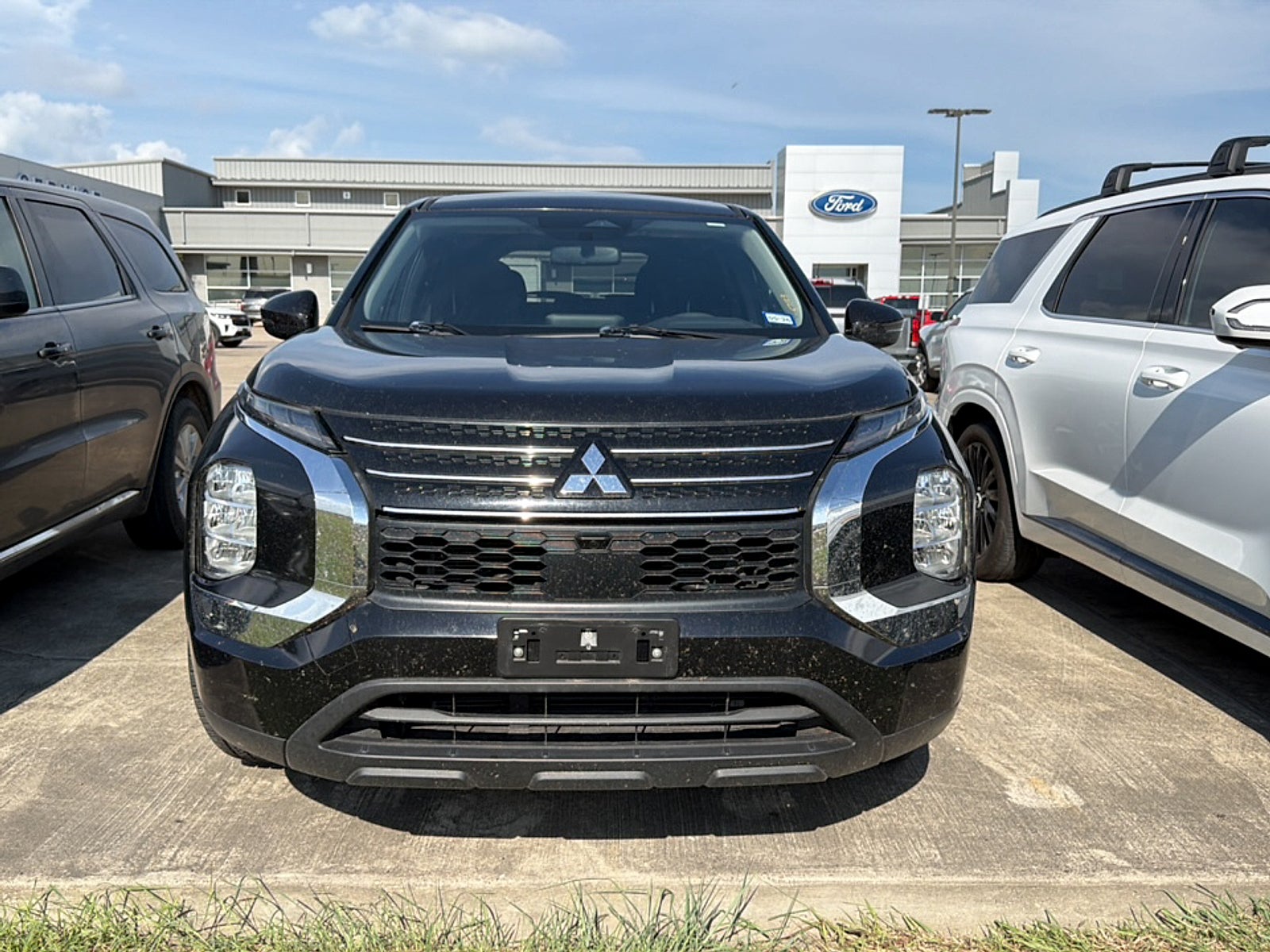 2023 Mitsubishi Outlander ES 2.5 2WD