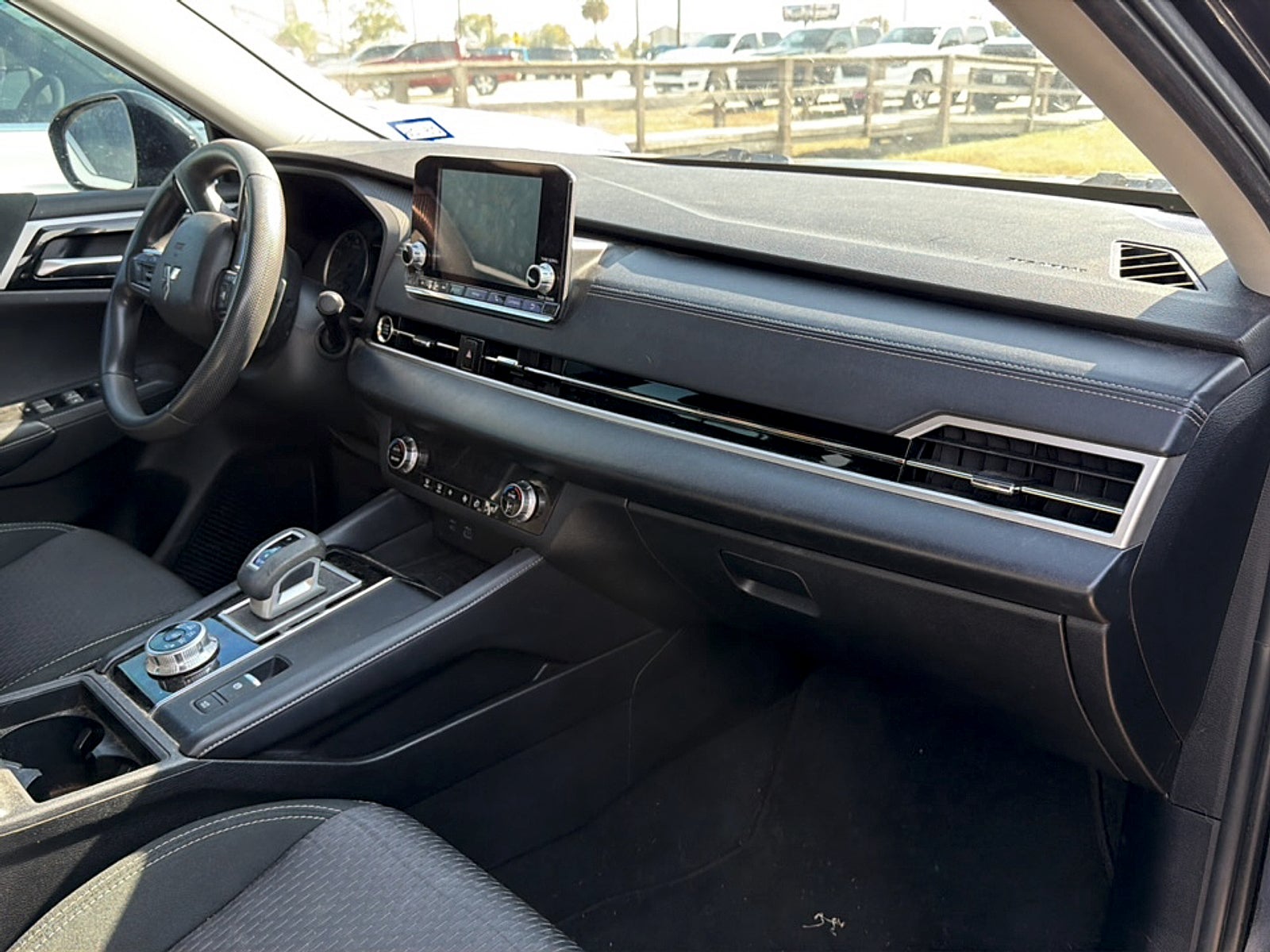 2023 Mitsubishi Outlander ES 2.5 2WD
