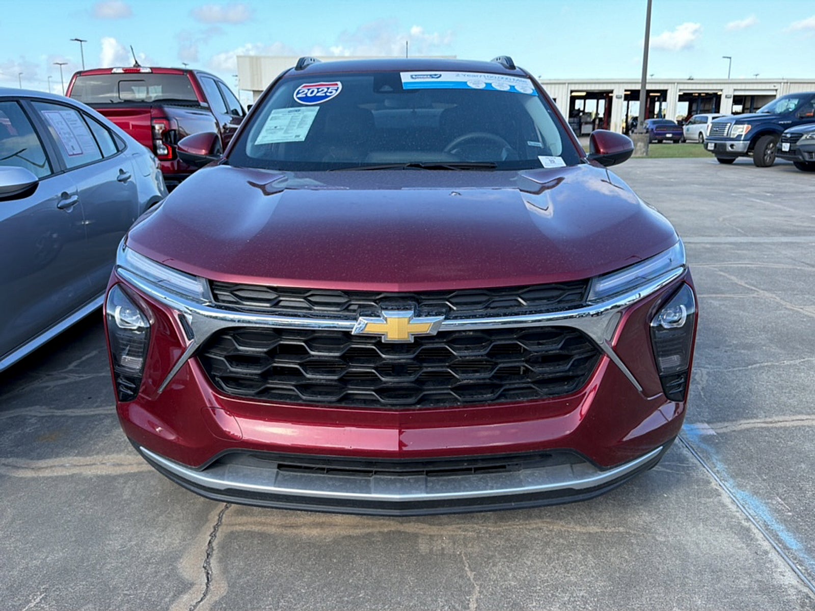 2025 Chevrolet Trax FWD LT