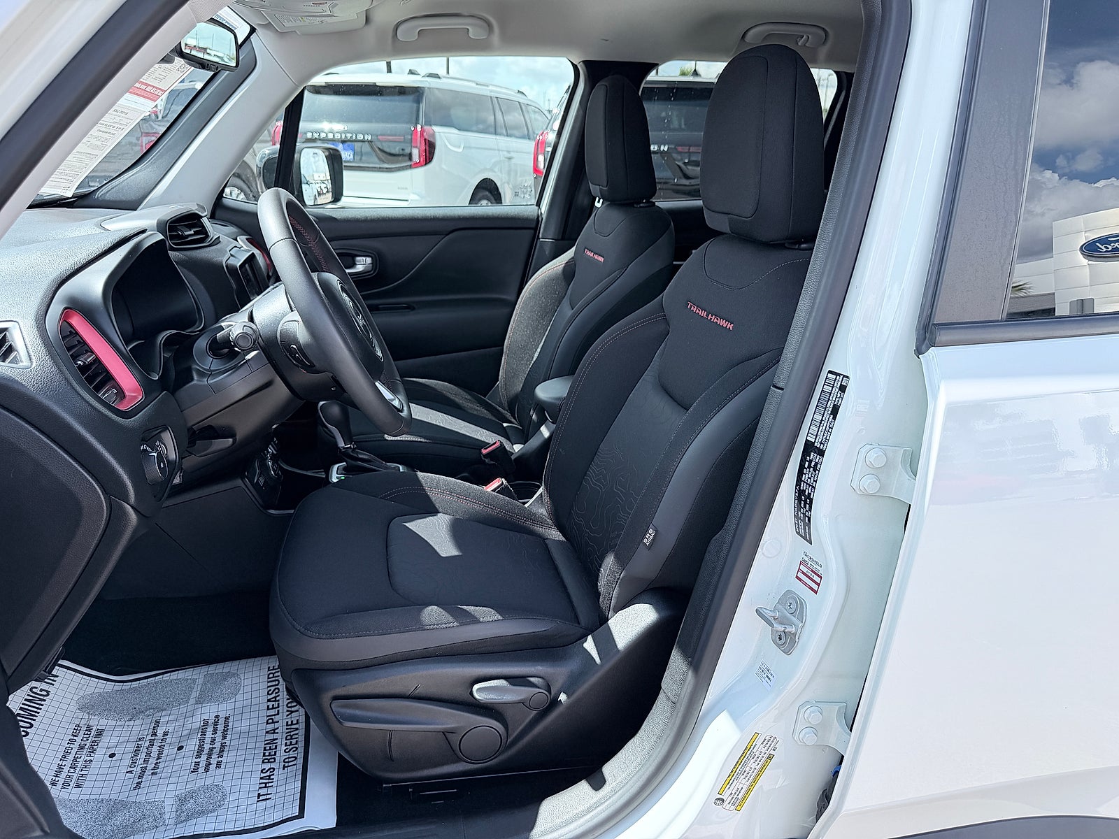2023 Jeep Renegade Trailhawk 4x4