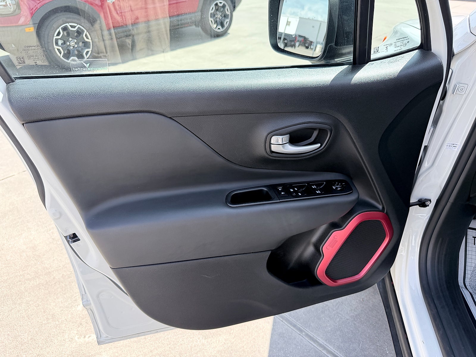 2023 Jeep Renegade Trailhawk 4x4