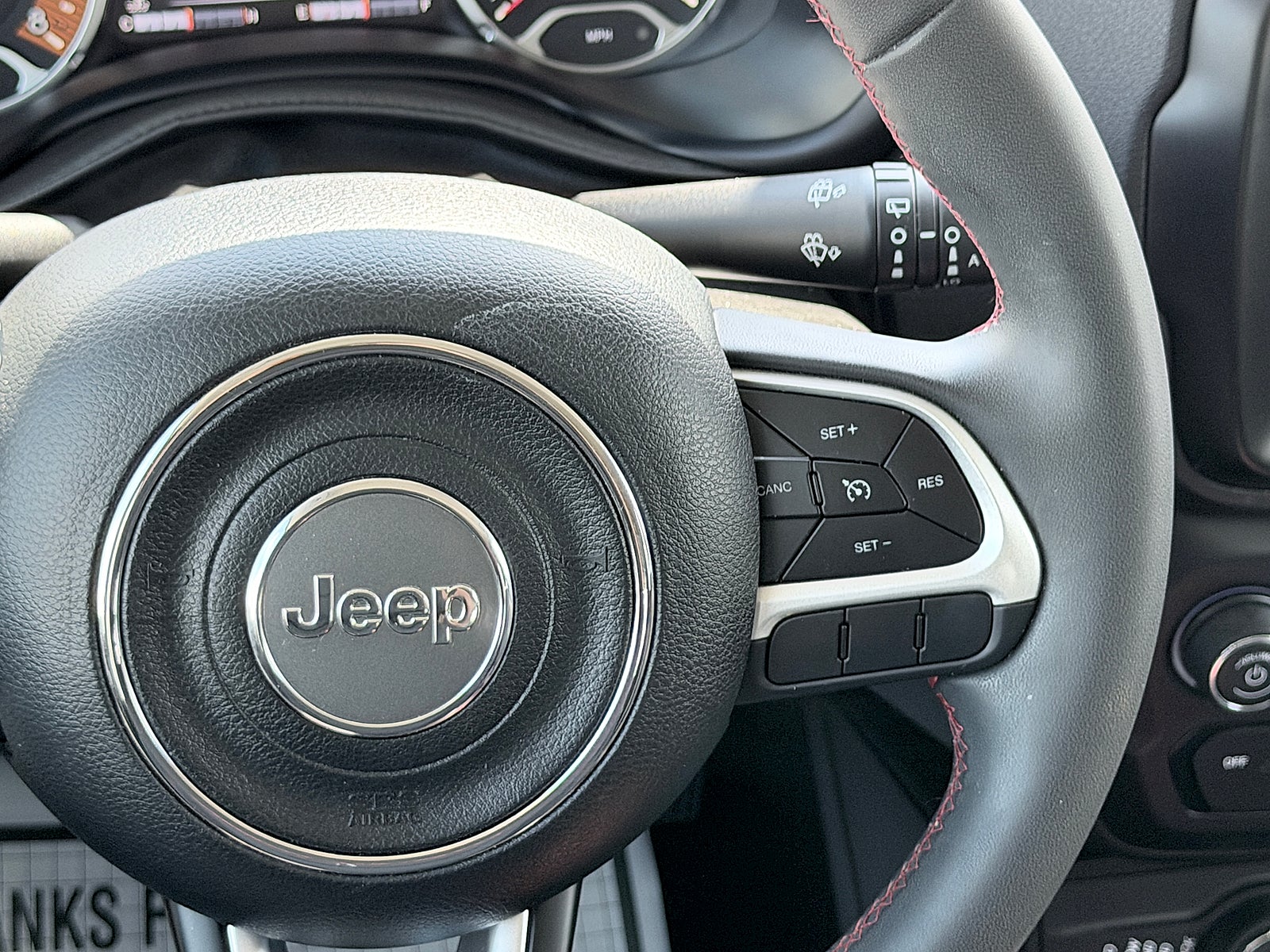 2023 Jeep Renegade Trailhawk 4x4