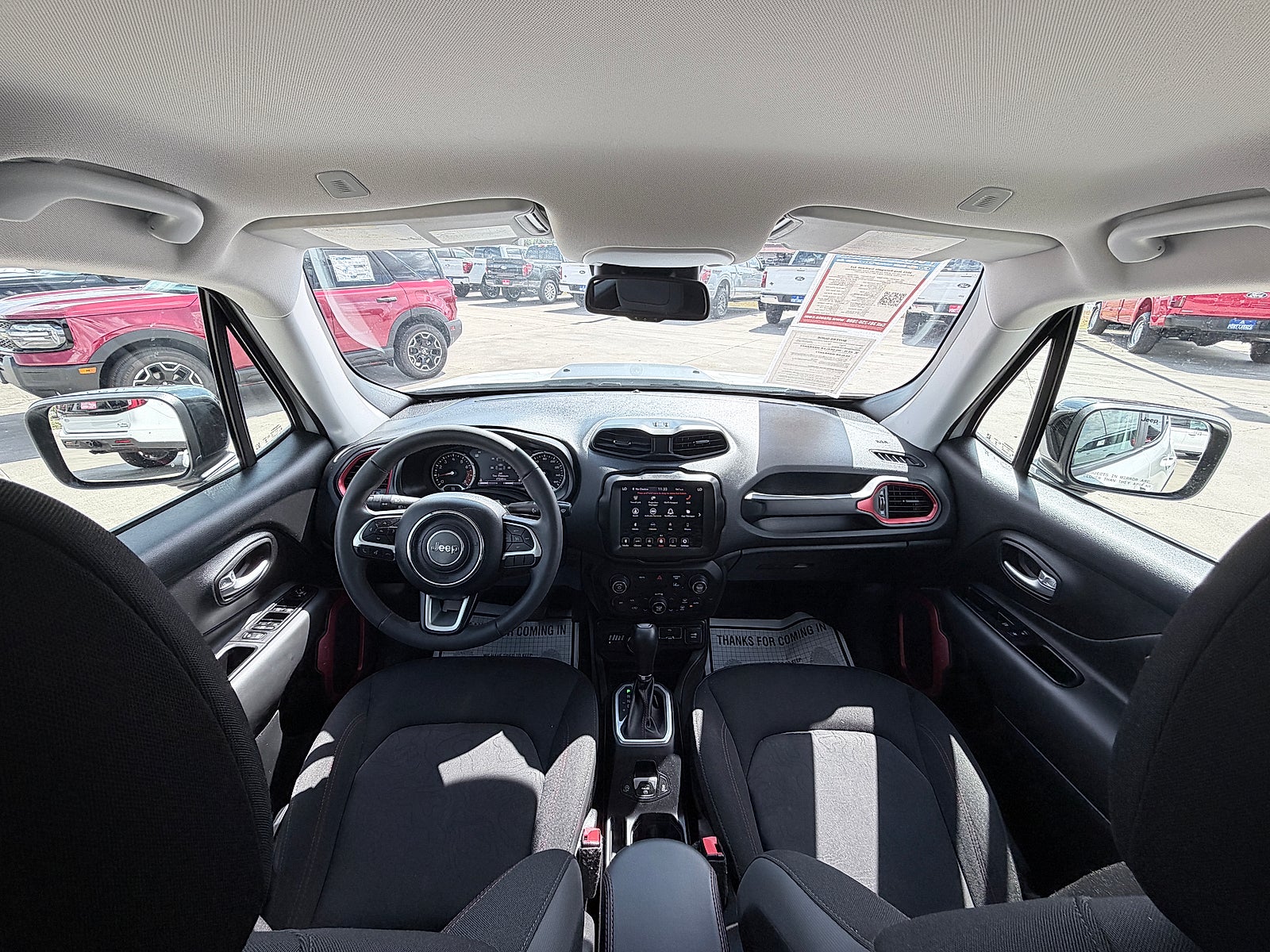 2023 Jeep Renegade Trailhawk 4x4