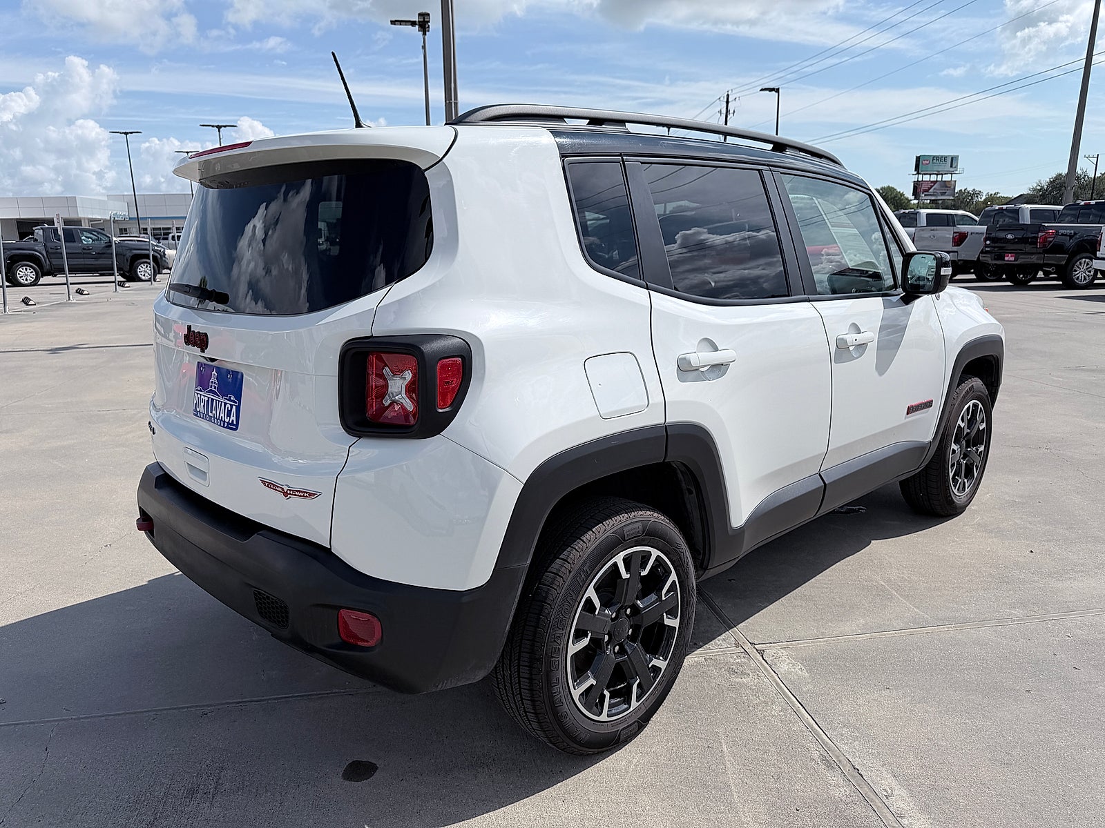 2023 Jeep Renegade Trailhawk 4x4